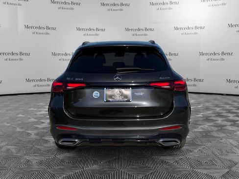 Certified 2025 Mercedes-Benz GLC 300 4MATIC image 4