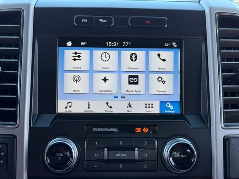 Used 2019 Ford F250 King Ranch w/ Chrome Package image 27