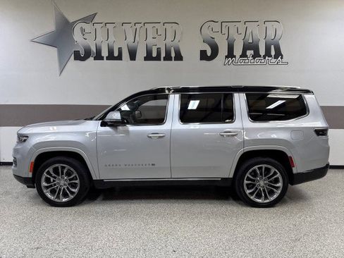 Used 2022 Jeep Grand Wagoneer Series II w/ Premium Group II image 5