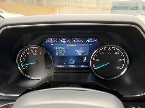 Used 2022 Ford F150 XLT w/ Equipment Group 302A High AWD/4WD image 15