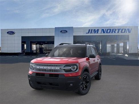 New 2025 Ford Bronco Sport Outer Banks image 2
