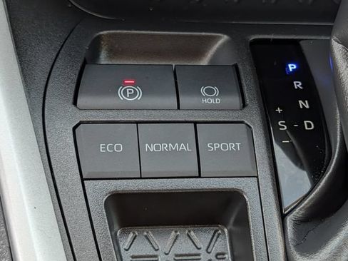 Used 2025 Toyota RAV4 XLE w/ Convenience Package FWD image 14