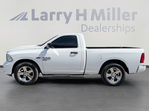 Used 2019 RAM 1500 Express RWD image 2