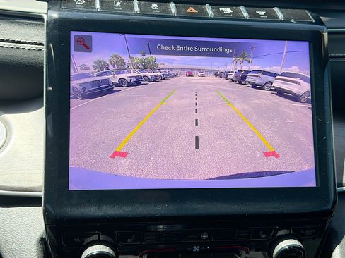 Used 2021 Jeep Grand Cherokee L Limited RWD image 14