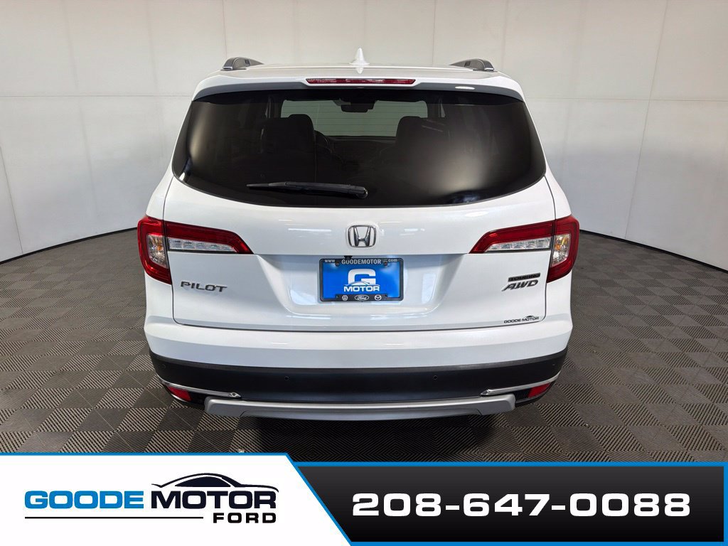 Used 2020 Honda Pilot Touring image 6