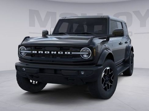 New 2026 Ford Bronco Outer Banks AWD/4WD image 2