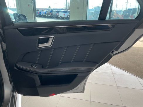 Used 2014 Mercedes-Benz E 63 AMG S-Model image 22