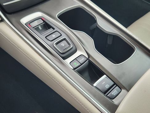 Used 2019 Honda Accord Touring image 19