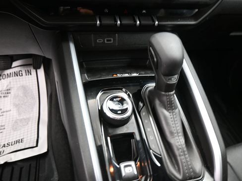 Used 2026 Chevrolet Colorado Trail Boss AWD/4WD image 14