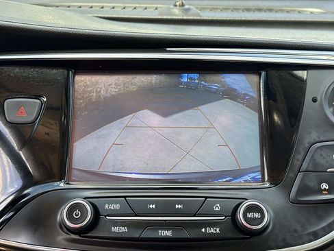 Used 2019 Buick Envision Essence image 30