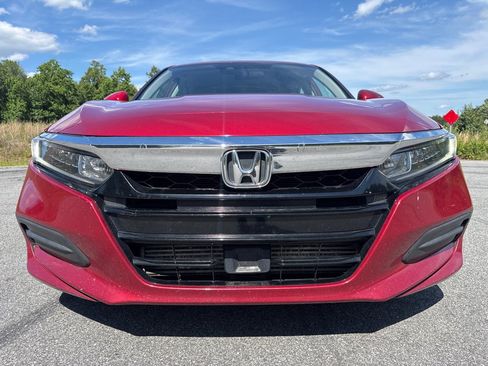 Used 2018 Honda Accord LX image 8