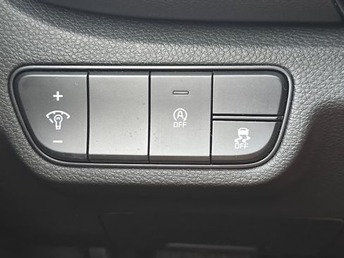 Used 2024 Kia Seltos S AWD/4WD image 25