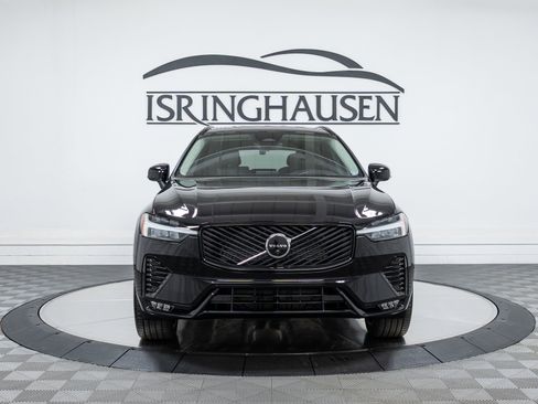 Used 2026 Volvo XC60 B5 Ultra w/ Protection Package Premier image 2