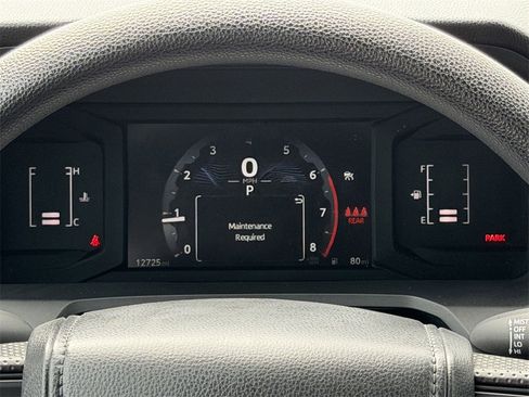 Used 2024 Toyota Tacoma SR image 15