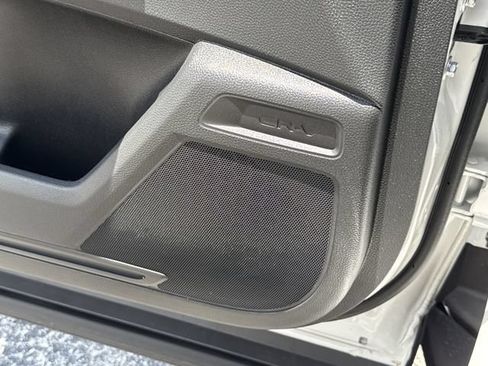 Used 2023 Honda CR-V EX-L image 25