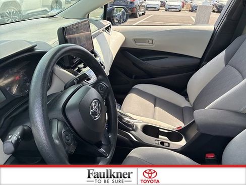 Used 2024 Toyota Corolla LE FWD image 24
