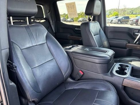 Used 2019 Chevrolet Silverado 1500 High Country w/ Technology Package AWD/4WD image 25