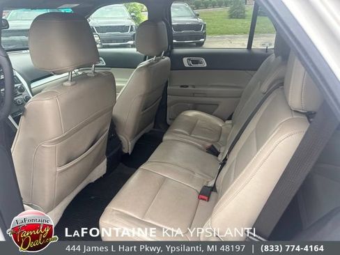 Used 2012 Ford Explorer XLT FWD image 11