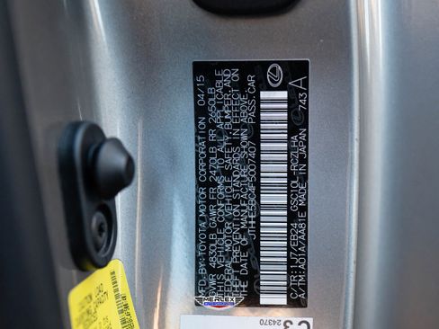 Used 2015 Lexus RC 350 w/ F Sport w/Summer Tires image 48