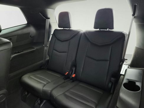 Used 2020 Cadillac XT6 Premium Luxury w/ LPO, Floor Liner Package FWD image 27