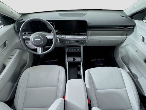 Certified 2025 Hyundai Kona SEL image 36