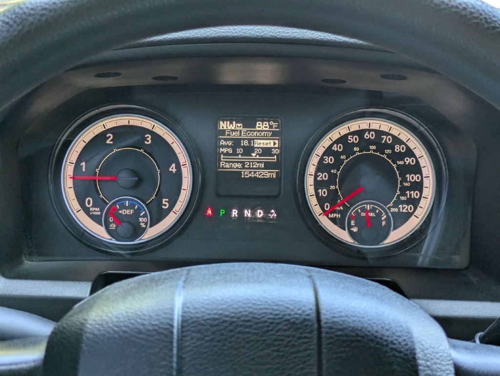 Used 2018 RAM 3500 SLT AWD/4WD image 25