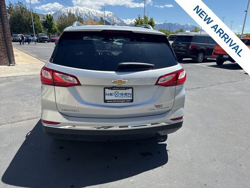 Used 2021 Chevrolet Equinox Premier AWD/4WD image 6