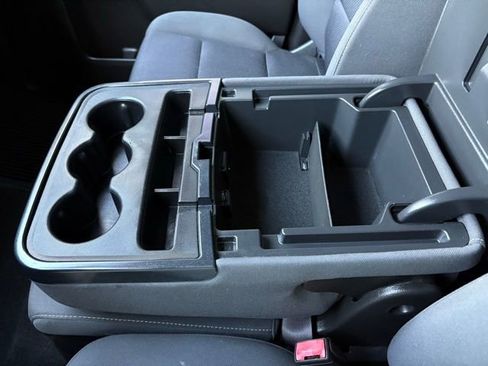 Used 2018 Chevrolet Silverado 1500 LT w/ All Star Edition AWD/4WD image 22