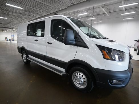 Used 2023 Ford Transit 250 Low Roof AWD w/ Exterior Upgrade Package image 12