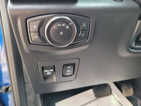 Used 2018 Ford F150 XLT w/ Equipment Group 301A Mid AWD/4WD image 24