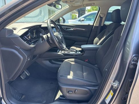 Used 2022 Buick Envision Preferred FWD image 11
