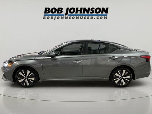 Used 2022 Nissan Altima 2.5 SV image 4