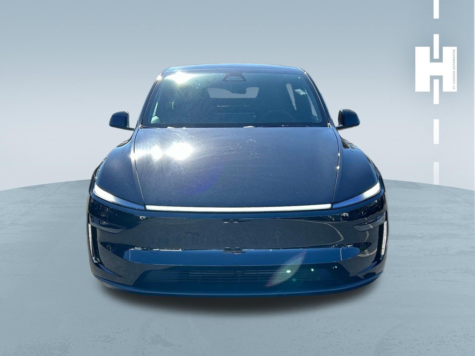 Used 2026 Tesla Model Y Long Range AWD/4WD image 2