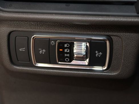 Used 2022 Lincoln Corsair AWD w/ Equipment Group 101A image 42