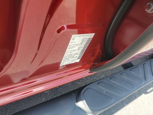 Used 2022 Nissan Frontier SV AWD/4WD image 25