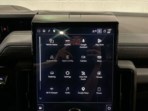 Used 2025 GMC Yukon XL AT4 Ultimate image 20