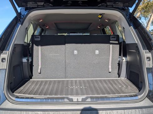 Used 2026 Toyota Grand Highlander Limited image 10