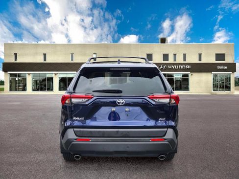 Used 2025 Toyota RAV4 XLE w/ Weather Package AWD/4WD image 4