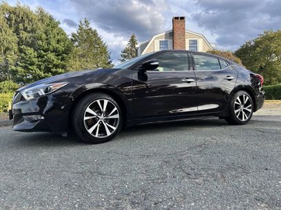 Used 2017 Nissan Maxima Platinum