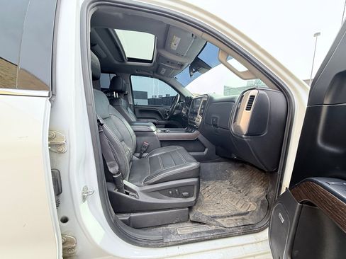 Used 2017 GMC Sierra 1500 Denali w/ Denali Ultimate Package image 11