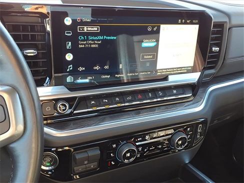 Used 2022 Chevrolet Silverado 1500 LTZ image 11