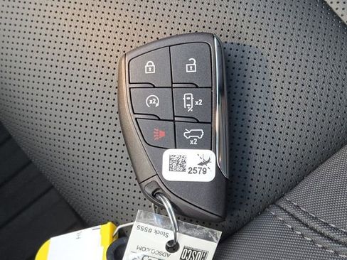 Certified 2024 GMC Hummer EV 3X w/ LPO, Sport Package AWD/4WD image 41
