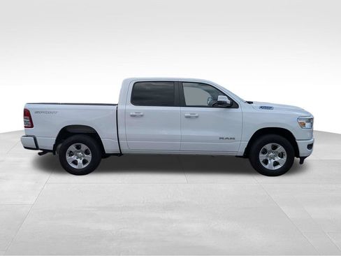 Used 2023 RAM 1500 Big Horn AWD/4WD image 3