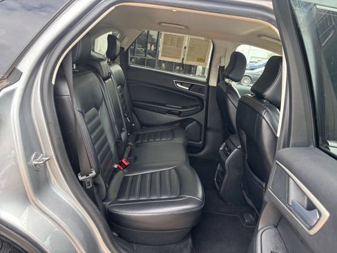 Used 2024 Ford Edge SEL AWD/4WD image 25
