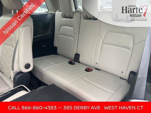 Certified 2022 Nissan Pathfinder Platinum image 27