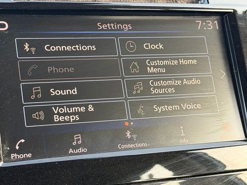 Used 2022 Nissan Rogue Sport S FWD image 24