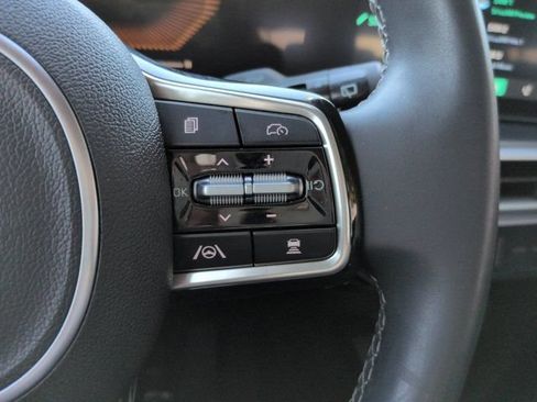 Used 2024 Kia Sorento S w/ Panoramic Sunroof Package FWD image 27