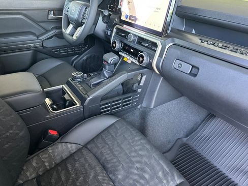 New 2026 Toyota Tacoma TRD Off-Road AWD/4WD image 18