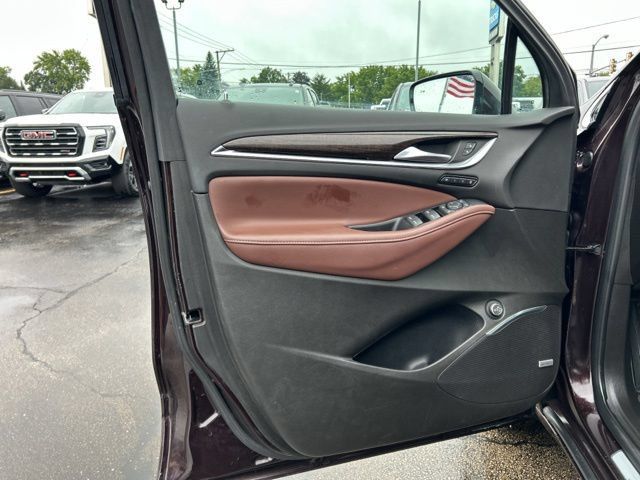 Used 2021 Buick Enclave Avenir w/ Trailering Package, 5000 lbs. AWD/4WD image 32