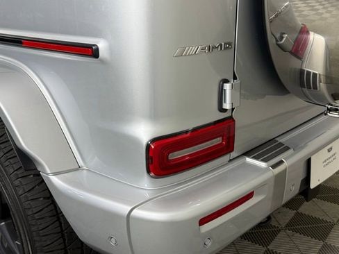 Used 2025 Mercedes-Benz G 63 AMG 4MATIC image 9